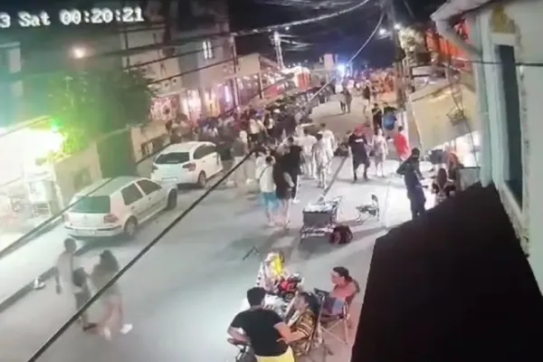 Manifest împotriva consumului de droguri după accidentul de la 2 mai - Prietenii și susținătorii lui Sebi și ai Robertei, împreună