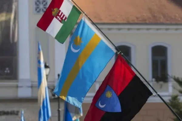 Apare un nou partid maghiar în România. Presa din țara vecină vorbește despre o provocare pentru UDMR