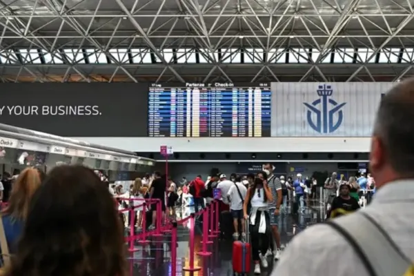 MAE, alertă de călătorie în Italia: Haos în transportul aerian din cauza grevei din 29 septembrie - Pertubări ale zborurilor