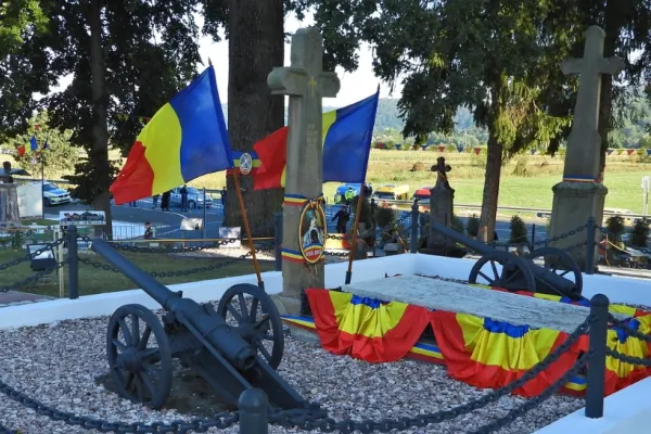 Sărbătoare cu scandal la Țebea: Comemorarea lui Avram Iancu, confiscată de AUR - Scandări și Huiduieli - Jandarmii, pregătiți săă intervină