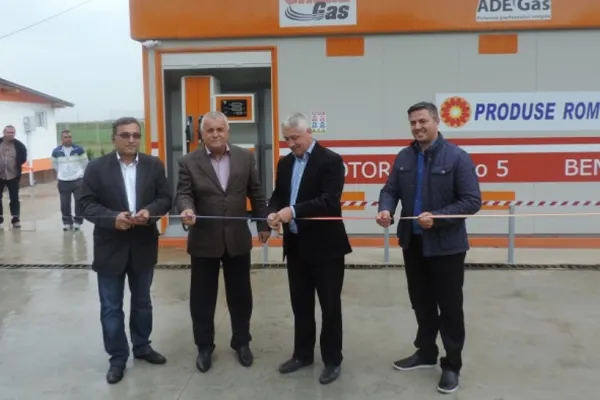 Actualul secretar general adjunct al Guvernului a participat în trecut la inaugurarea unei stații GPL a familiei Doldurea