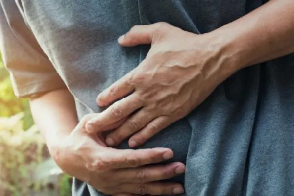 Alertă de sănătate: Bărbații ar trebui să evite această băutură apreciată. Face prăpăd în organismul masculin