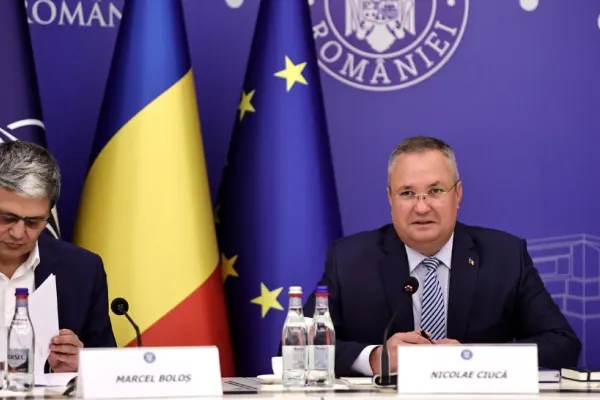 Ciucă a discutat cu Boloş varianta de a nu crește TVA. Ar duce la creșterea inflației și scăderea economiei