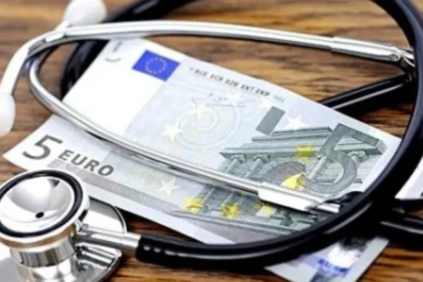 Asociațiile de pacienți cer eliminarea scutirilor de la plată la CASS pentru anumiți angajați: 4,8 miliarde de lei NU ajung la bolnavi
