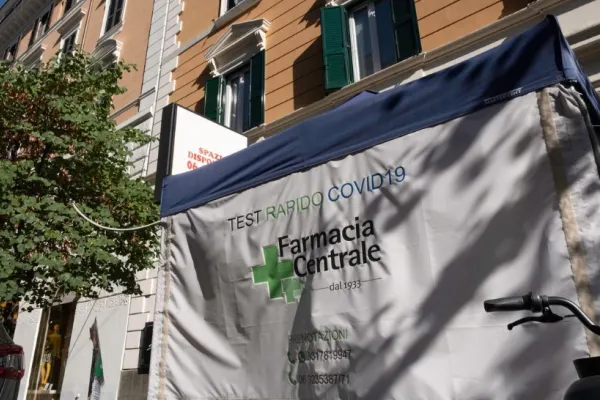 Italia ia în calcul lansarea unei noi campanii de promovare a vaccinării anti-COVID. Alertă și în Spania
