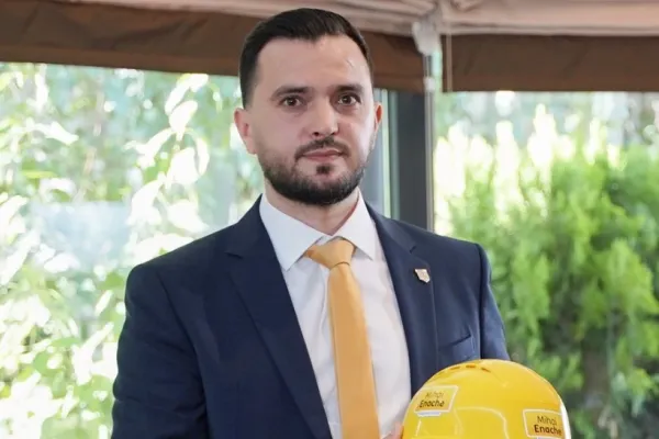 AUR a desemnat candidatul la Primăria Capitalei la alegerile din 2024 - Cine este Mihai Enache