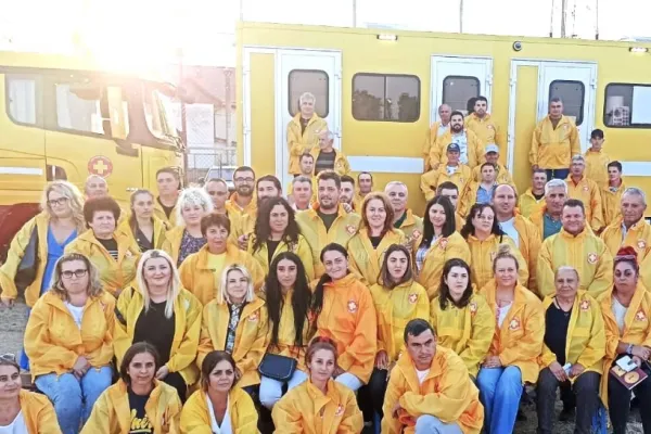 Proiect de excepție pentru viața românilor: Caravana România Suverană, alături de Spitalul mobil AUR pentru sănătatea celor săraci și uitați de lume