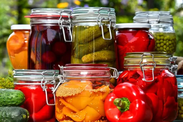 Cum prepari cele mai bune murături - Sfaturi de aur până la iarnă - 9 conservanți naturali