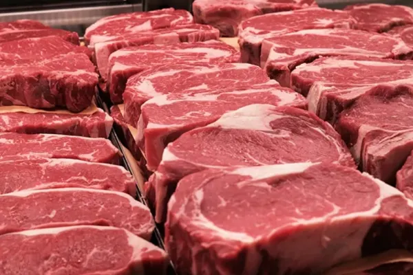 9 alimente de bază cu care poate fi înlocuită carnea de la mesele din fiecare zi - Rețeta pentru Burgerul de fasole roșie