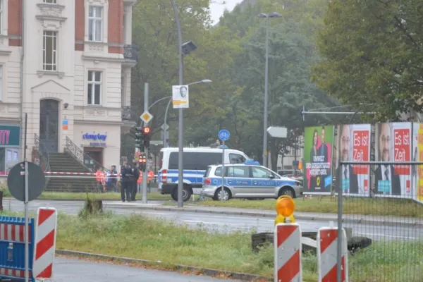 Val de amenințări cu bombă în Germania. A fost închisă gara din Berlin, dar și sediul partidului cancelarului Olaf Scholtz