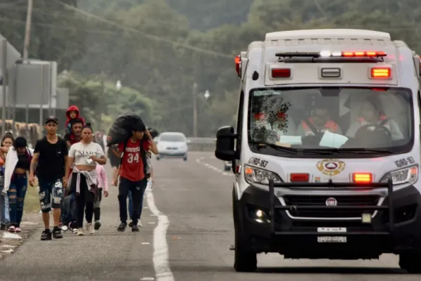 Accident grav în sudul Mexicului, soldat cu 10 morţi şi 25 de răniţi - Victimele sunt migranți care călătoreau ilegal într-un camion