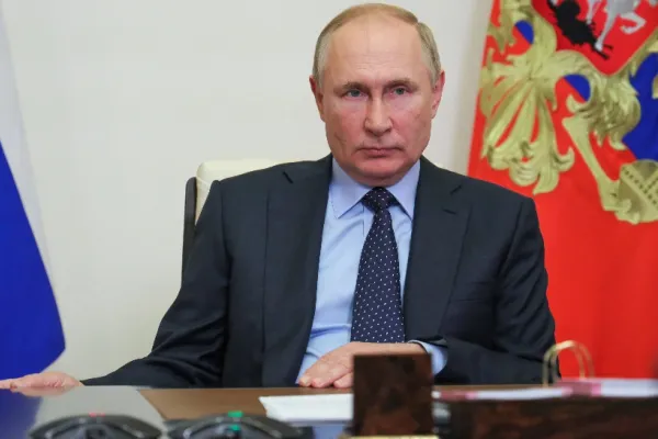 Vladimir Putin susține că poziția Rusiei în Ucraina se îmbunătățește