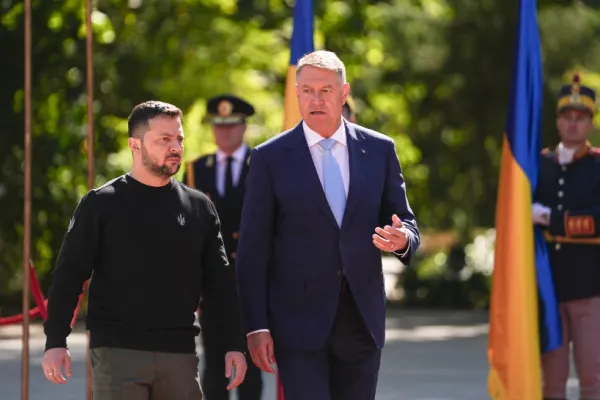 Volodimir Zelenski, primit la Cotroceni. Iohannis: Relația dintre Ucraina și România, ridicată la nivel de parteneriat strategic. Zelenski: Ne-ați ajutat în cel mai greu moment- VIDEO