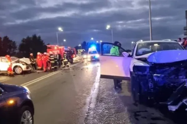 Accident șocant pe un drum județean din Satu Mare: 2 pietoni, spulberați de o șoferiță, în Călinești-Oaș - Dosar penal pentru ucidere din culpă