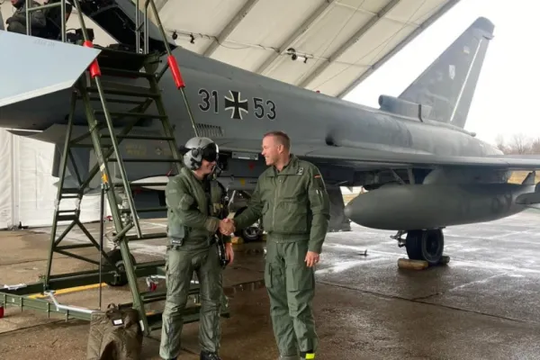 Avioanele de luptă Eurofighter din Germania au ajuns, miercuri, în România - 4 aeronave au aterizat la Baza Mihail Kogălniceanu