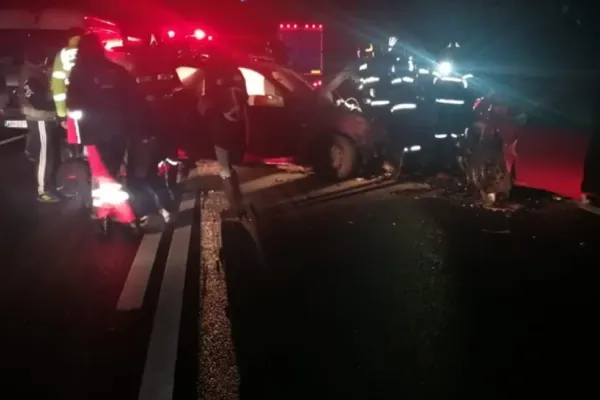 Accident grav, pe DN1, între Brașov și Predeal: 4 victime, după impactul violent între două mașini. Un șofer era băut