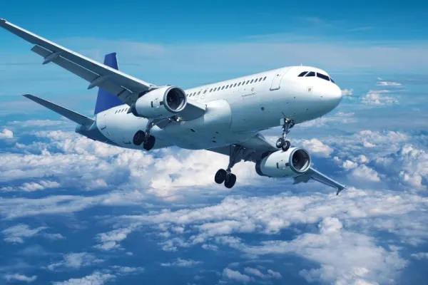 Pericol în aer. Agenția Europeană pentru Securitatea Aeriană averizează: Riscuri ridicate pentru avioanele de linie care survolează Rusia