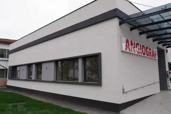 Investiție vitală pentru sănătatea dâmbovițenilor: angiograful achiziționat pentru Spitalul Județean de Urgență din Târgoviște va deveni funcțional în curând