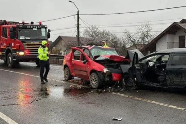 Accident cumplit în Argeș: 5 victime după o coliziune pe DN73 - Un bărbat a murit | Trafic deviat la Țințești, prin Mioveni
