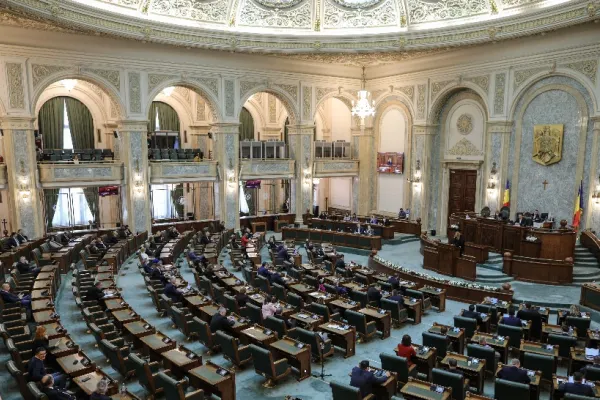 Parlamentarii dezbat reduceri de taxe pentru români! Cota TVA pentru produsele de igienă personală, redusă