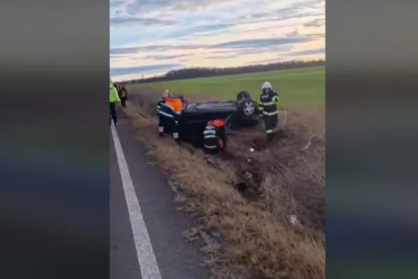 Tragedie în prag de sărbători. Elevă model, ucisă într-un accident auto de prietenul beat și fără permis