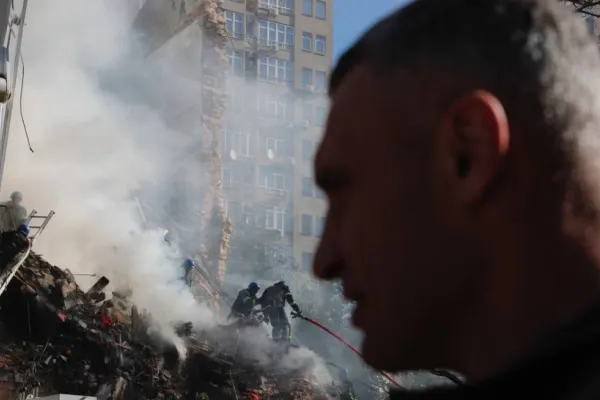 Ucraina, ziua 1007.  Kievul, atacat în valuri de drone ruseşti. Reuniune crucială NATO-Ucraina la Bruxelles - LIVE TEXT