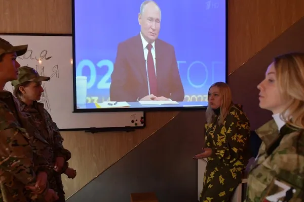 Putin "le curtează" pe rusoaice.  Sunt "imensa rezervă a țării". Ce planuri are liderul de la Kremlin?