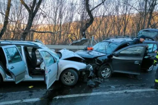 Șase răniți într-un accident rutier grav în Slimnic, Sibiu