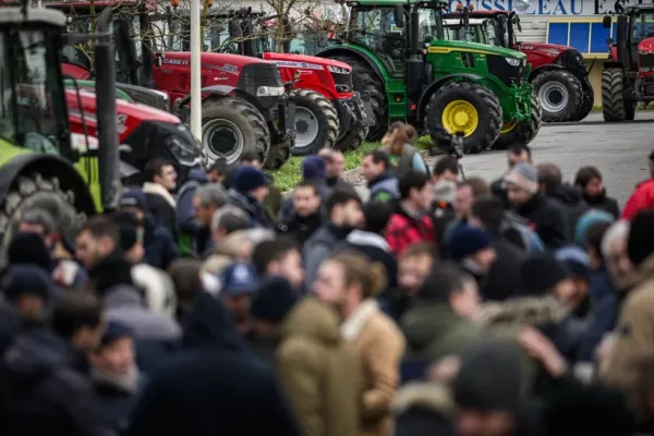 Războiul agriculturii în UE. Franța acuză Italia și Spania de concurență neloială