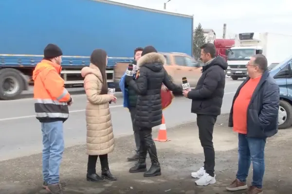 Echipa Realitatea PLUS a fost atacată la protestul fermierilor: instigatori infiltrați printre protestatari - VIDEO