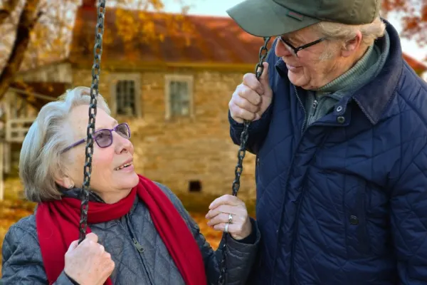 Pensionarii vor primi mai mulţi bani în luna iunie. Cine sunt beneficiarii?