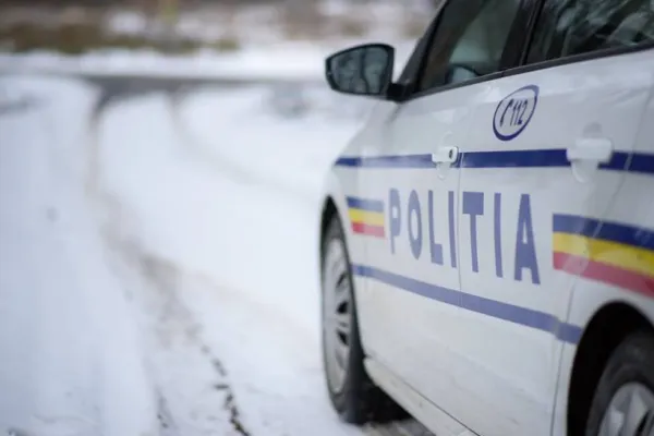 Accident grav în Cluj. Două persoane au fost rănite