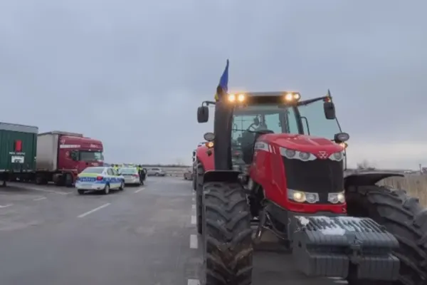 Fermierii și transportatorii NU renunță la proteste! Manifestanții nu sunt mulțumiți de măsurile Guvernului
