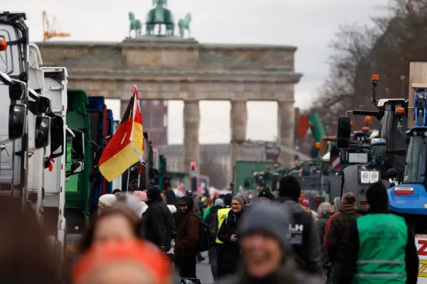 Proteste masive în Germania. Fermierii nemți au blocat centrul Berlinului. Care sunt nemulțumirile