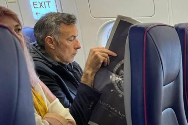 Florian Coldea, surprins din nou în avion, tot spre o destinație de lux. Unde s-a dus șeful spionilor. Anca Alexandrescu: Lumea e mică... ghinion
