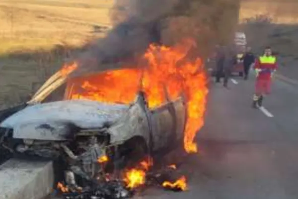 Accident grav pe DJ 107B. O persoană a murit carbonizată