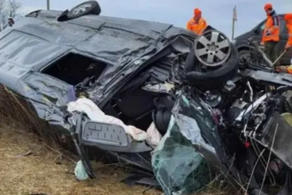 Două microbuze pline cu români, accident cumplit în Ungaria: un mort
