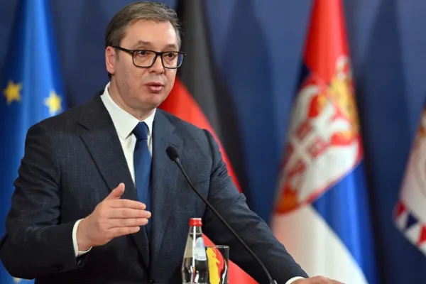 Decesul lui Navalnîi ar putea afecta relaţiile Serbiei cu Rusia. Declarațiile incendiare ale președintelui Vucic