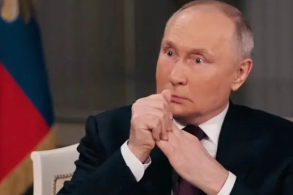 Fostul președinte al Mongoliei îl pune pe jar pe Vladimir Putin: "Teritoriul Rusiei ar trebui să aparțină descendenților lui Gingis Khan!"