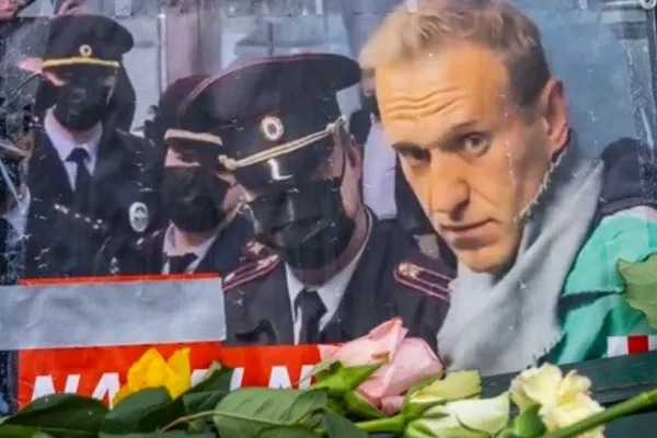 Furia lui Putin: Avocatul lui Navalnîi a fost reţinut la Moscova. Ce motiv a invocat Kremlinul pentru a-l ridica pe apărătorul fostului dizident