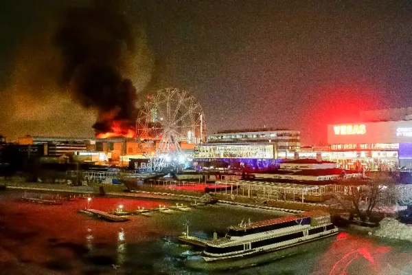 Atacul armat de la Moscova. Forțele speciale rusești au început asaltul asupra centrului comercial Crocus unde s-au ascuns atacatorii