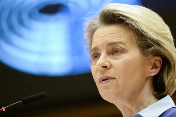 Ursula von der Leyen l-a felicitat pe Nicușor Dan după anunțarea rezultatelor turului decisiv al alegerilor prezidențiale