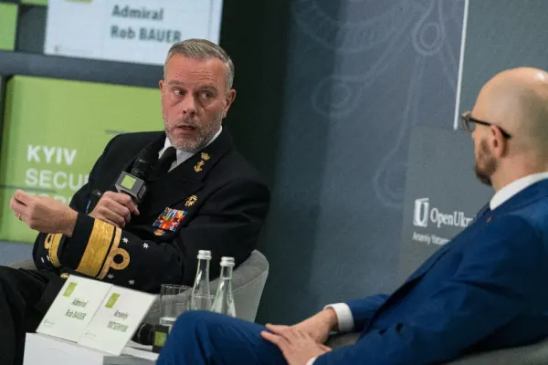 Vizita care îi va deranja vizibil pe ruși. Prima delegație oficială militară NATO care a ajuns în Ucraina