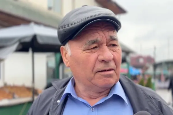 Pensionarii nu își mai permit masa de Paște. Sărbătoare fără ouă roșii, cozonac sau carne de miel din cauza prețurilor uriașe