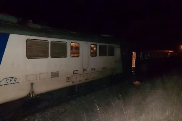 Accident feroviar în Azuga. O fetiță de 7 ani și un bărbat de 55, loviți de tren