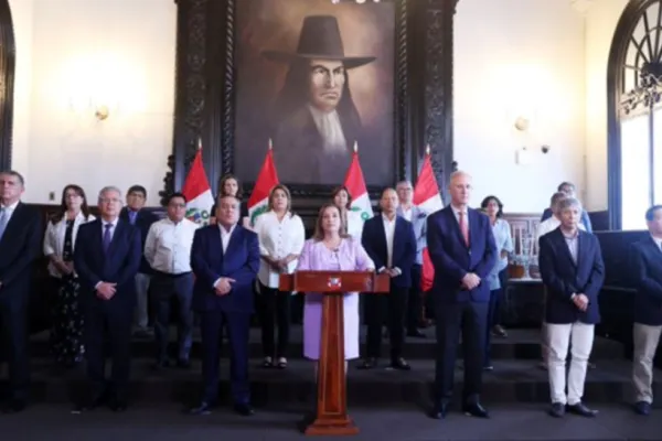 O treime din guvernul unui stat demisionează din cauza unui scandal de îmbogățire ilicită