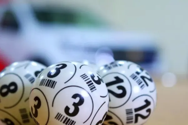 Numerele norocoase de joi au fost extrase. Premii de milioane la Loto 6/49 și Joker