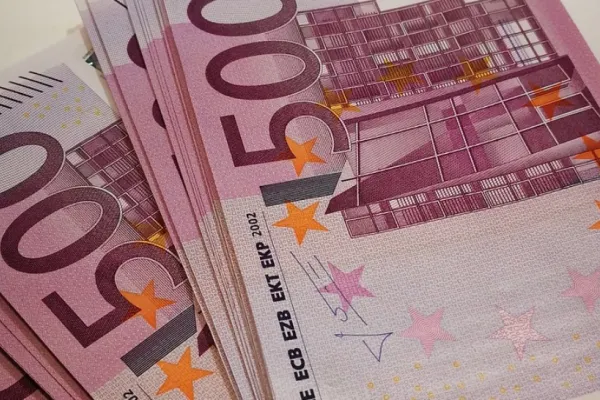 România, în topul ţărilor UE cu cele mai mari deficite guvernamentale