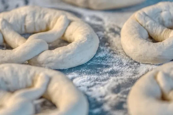 Alimentul preferat de români, în fiecare dimineață, este bombă cu ceas pentru sănătate: „Conține aproximativ 300 de calorii”