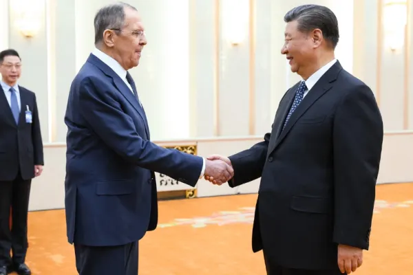 Subiecte importante abordate la întâlnirea dintre Xi Jinping și Serghei Lavrov. „Reforma sistemului de guvernanţă globală”, la masa discuțiilor